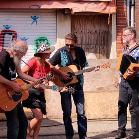 spontanious jam in Doel 2016