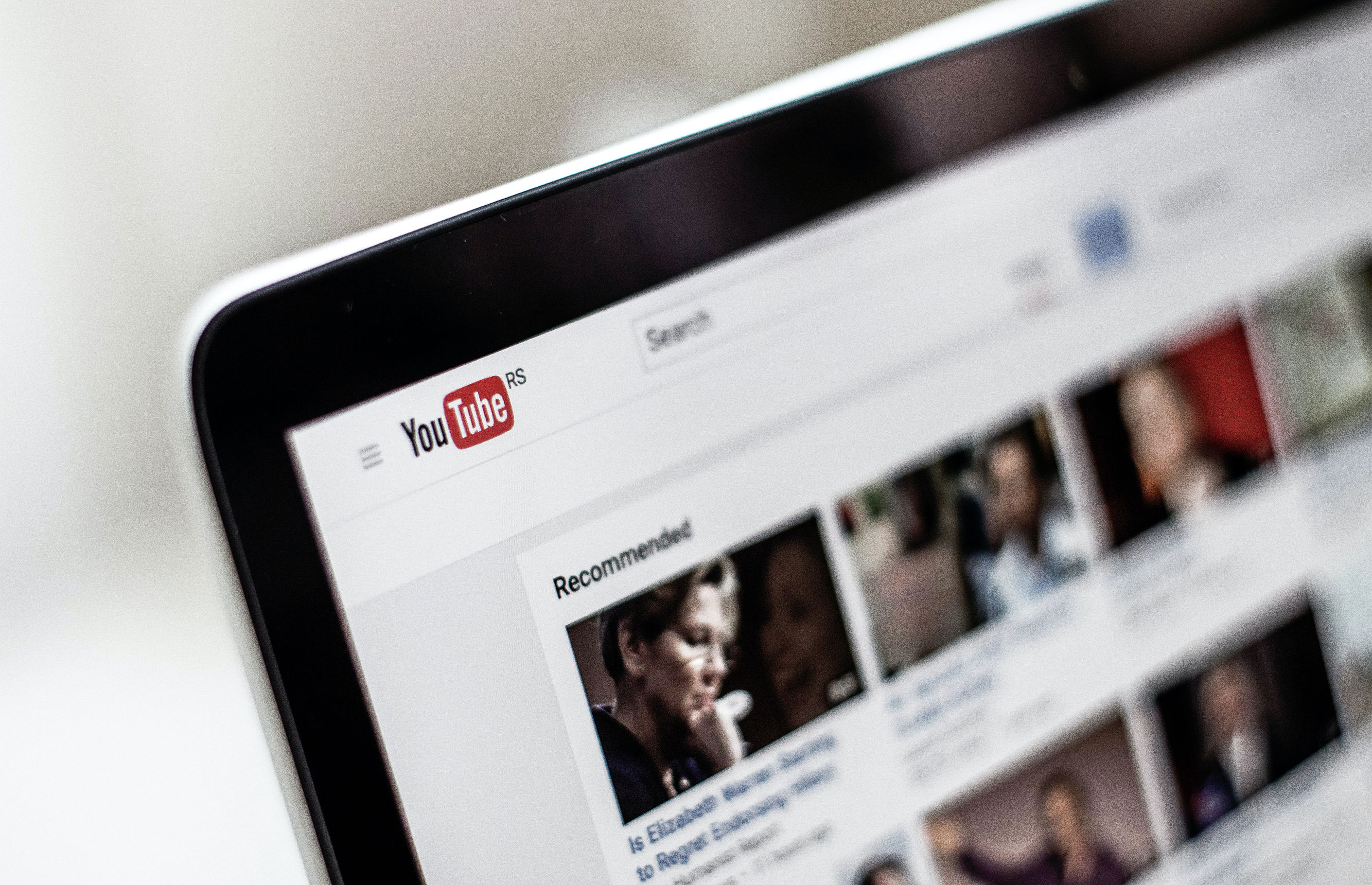 YouTube neemt Spotify in het vizier als grootste inkomstenbron voor muziekindustrie