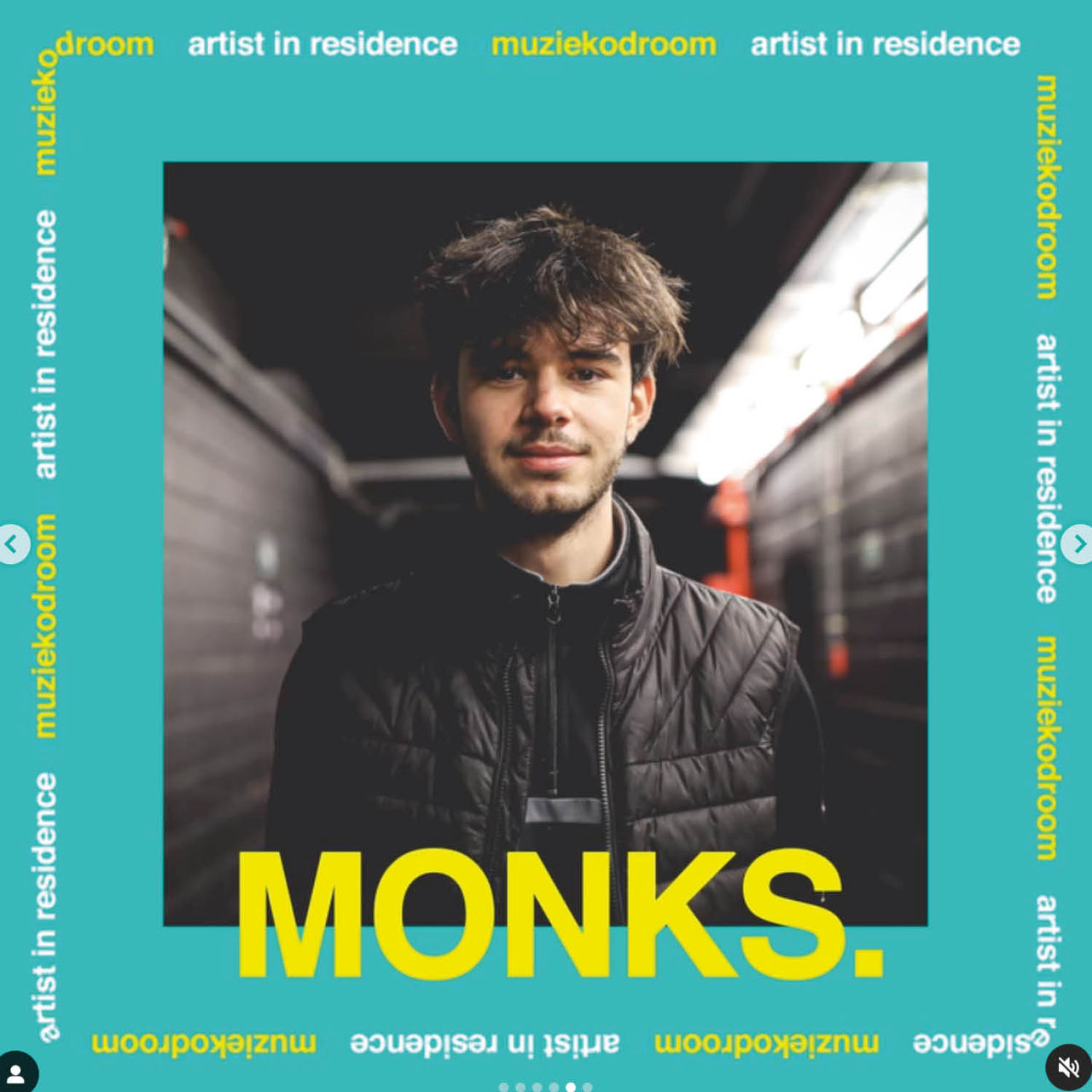 2022-04/monks