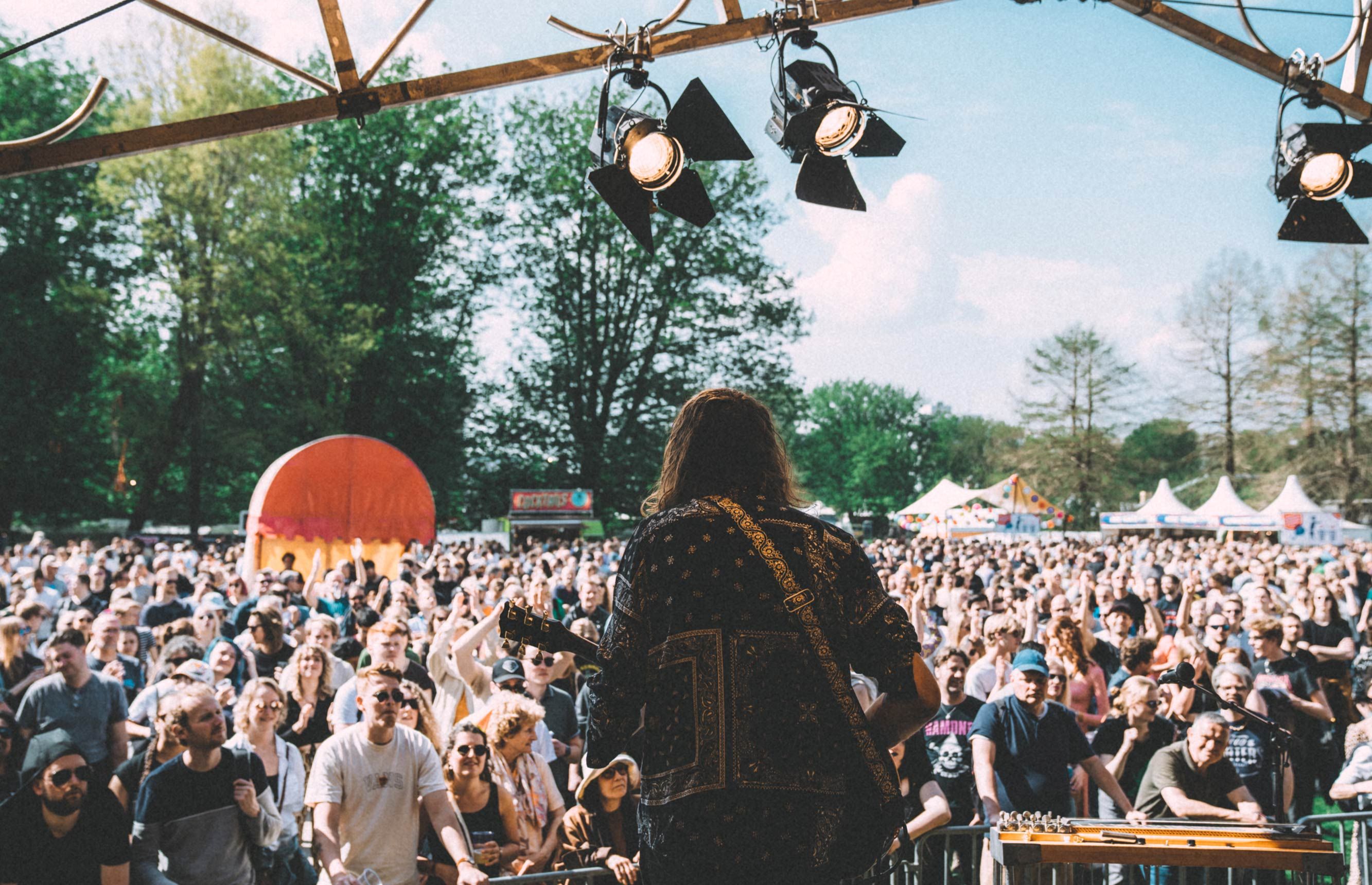 Check hier Sonar, het Nederlandse zusje van VI.BE platform