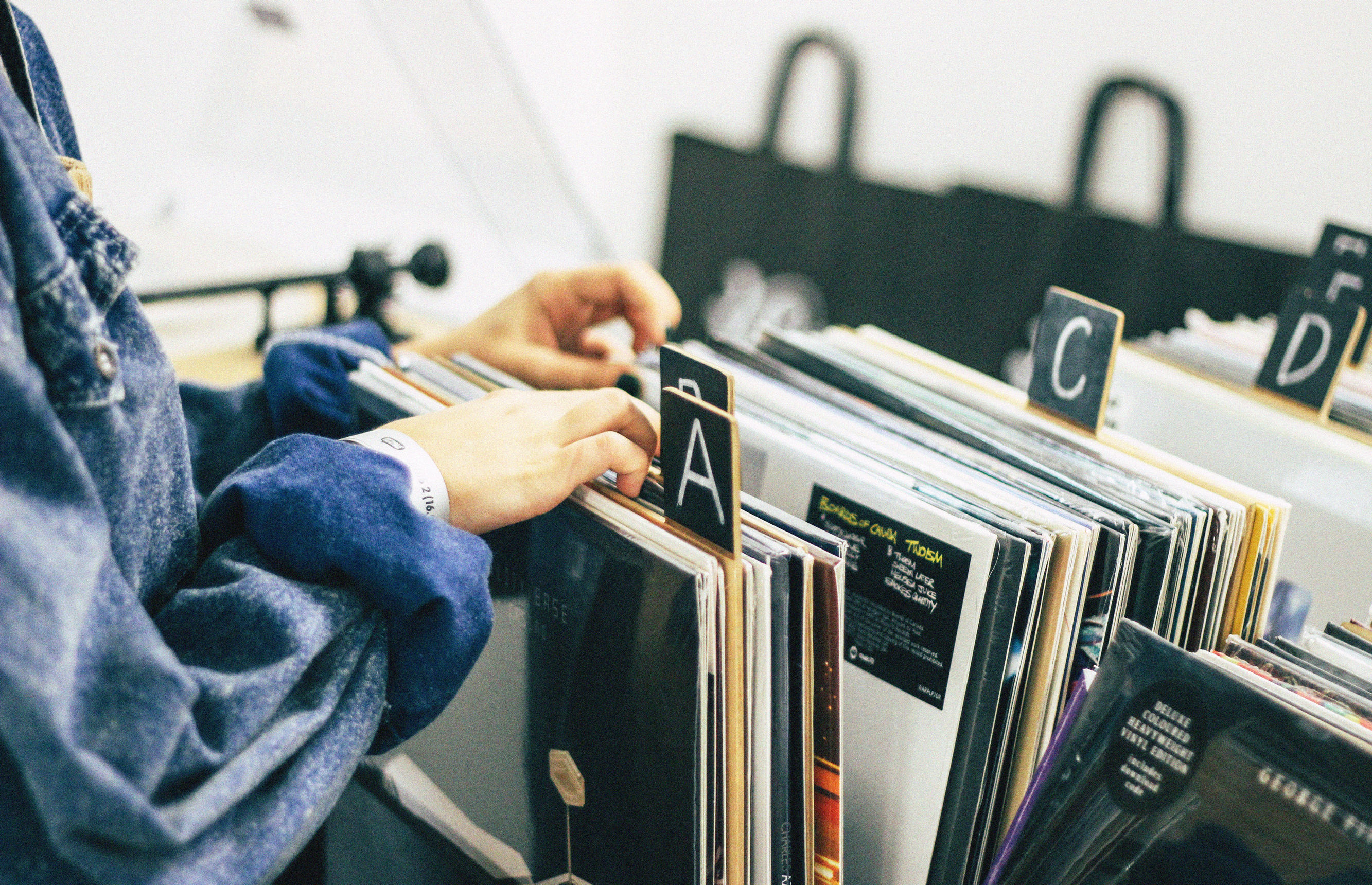 Vlaams muziekarchief verhuist naar de Muziekbibliotheek in Gent