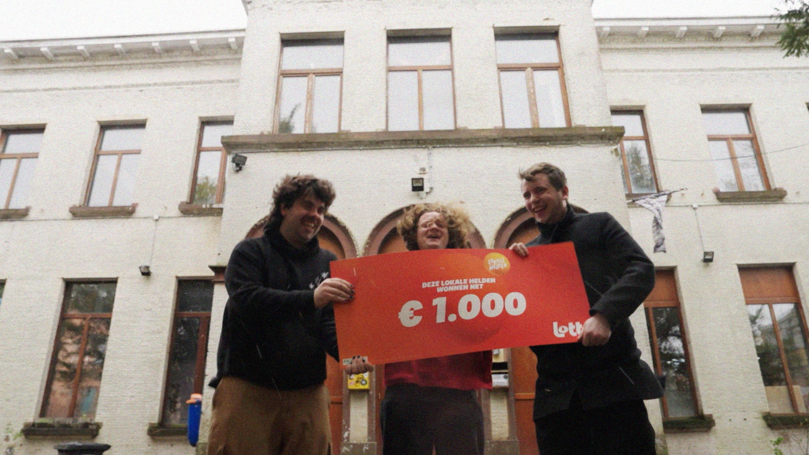 JC Juvenes, JH Josto en Oemtata vzw winnen dankzij Lotto €1.000