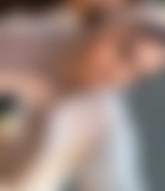 Hawa - Further Maths tutor in Bradford