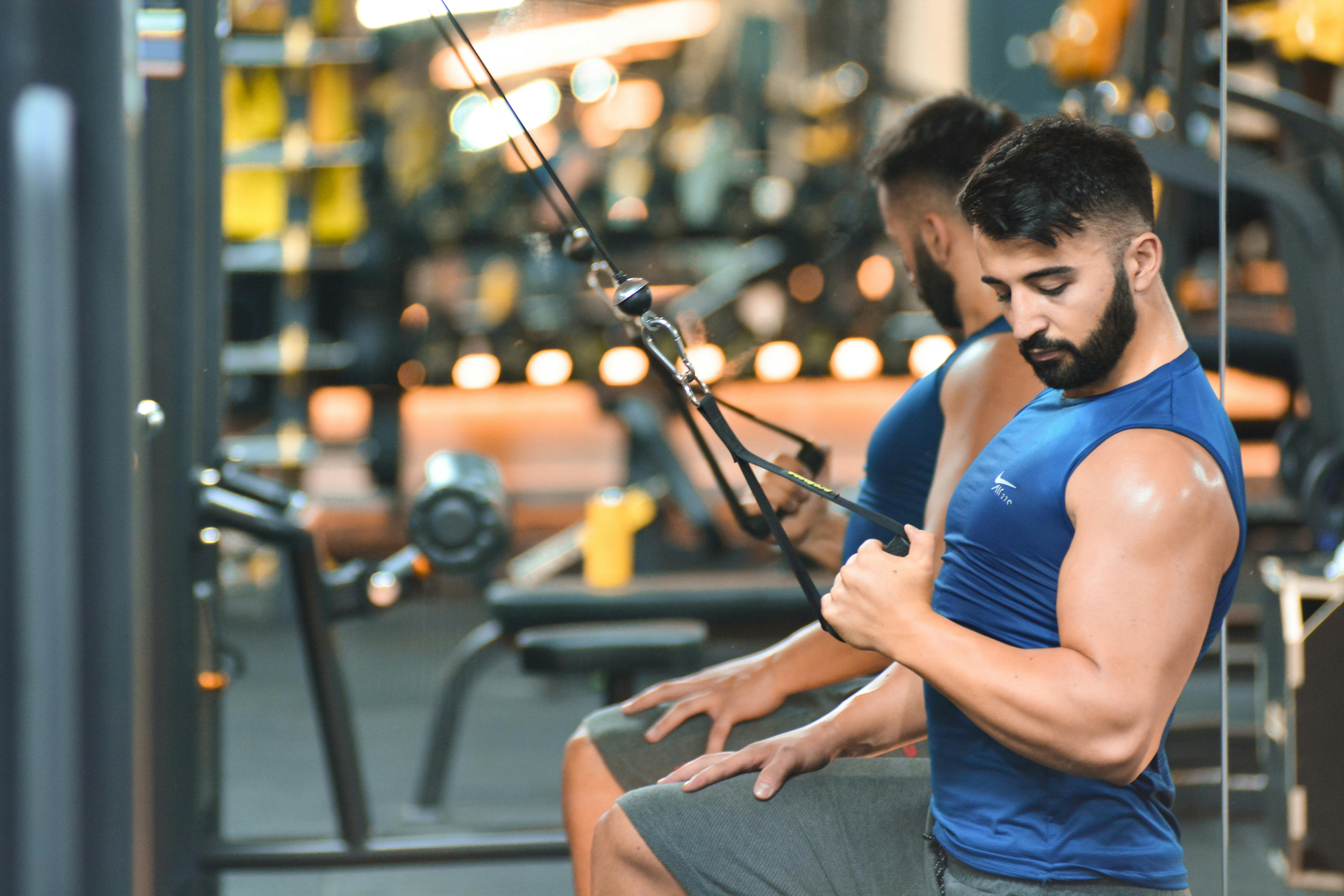 Ultimate Guide to the "Anywhere Gym": Professional Home and Travel Setups w...
