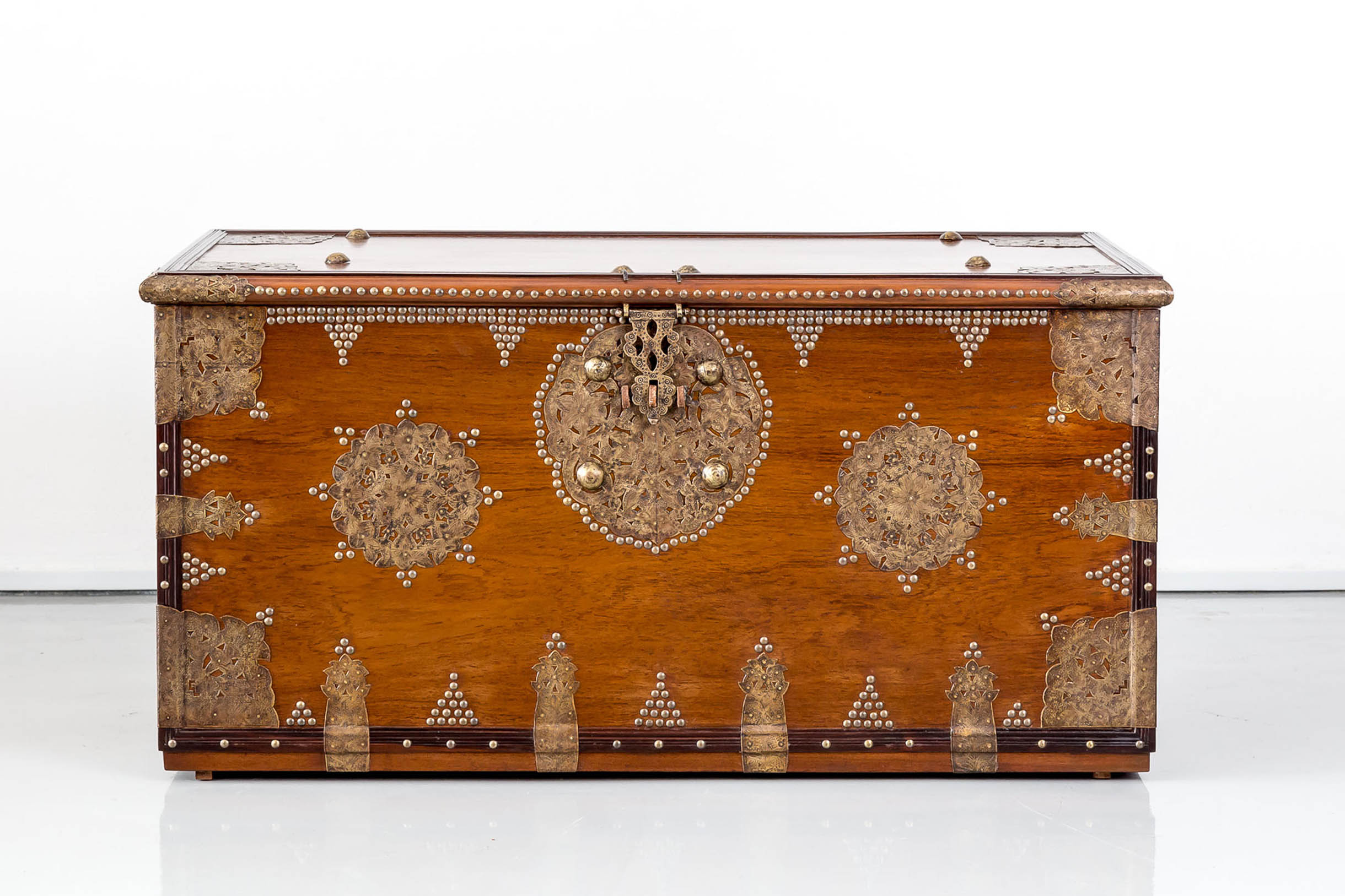 Colonial Chests Practicality With Elegance The Past Perfect Collection