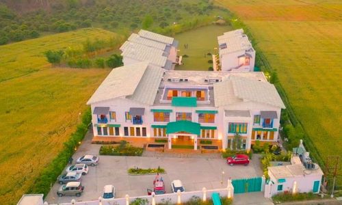 Arch The Baakhli Resort Jim Corbett