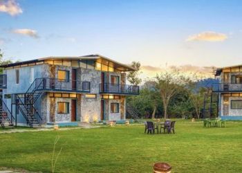 Corbett Machaan Resort