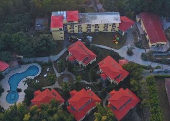 Corbett Mango Bloom River Resort