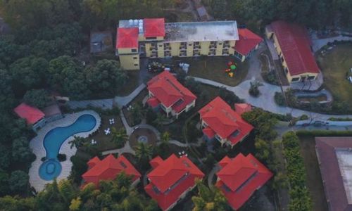 Corbett Mango Bloom River Resort