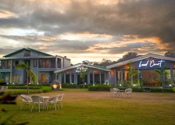 Corbett Wild River Resort