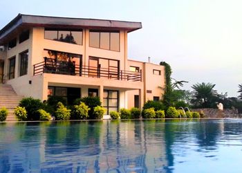 The Golden Tusk Resort Corbett