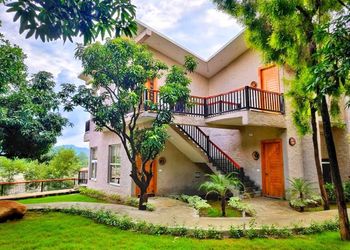 The River Edge Corbett Resort