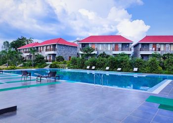 Crestmont Manral Resort Corbett