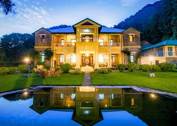Balrampur House Nainital