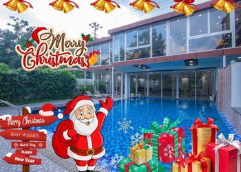 Wildlife Stay by Corbett Treff Christmas Package