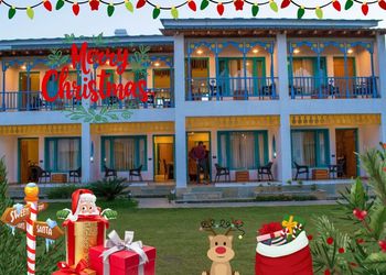Arch The Baakhli Resort Christmas Package