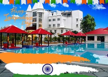 Tiaraa Resort Independence Day Package