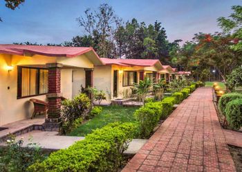 Manu Maharani Corbett Valentine's Day package