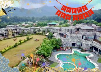 Brys Caves Corbett New Year Package