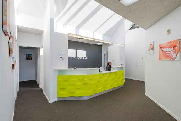 Diamond Dental - Dentists In Wantirna South