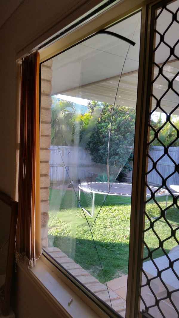 Unbreakable Glass - For Unbeatable Service - Glaziers In Browns Plains