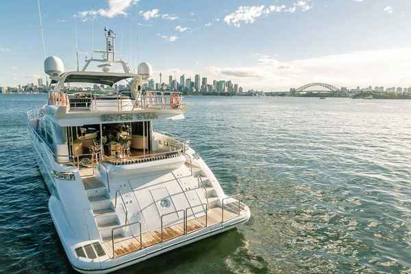 Water Limousines Sydney - Boat Charters In Sydney