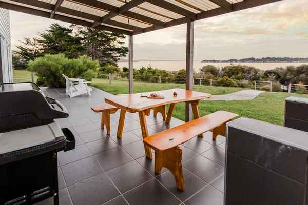 Manfield Seaside Bruny Island 3BR Holiday House - Holiday Resorts In Alonnah