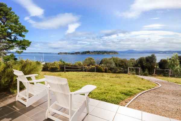 Manfield Seaside Bruny Island 3BR Holiday House - Holiday Resorts In Alonnah