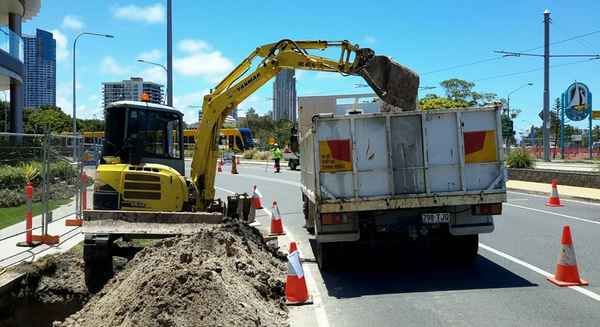 Pro Edge Civil Pty Ltd - Earthmovers In Arundel