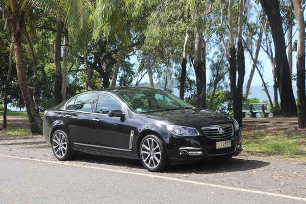 Green Ant Limousines Cairns - Chauffeurs & Limos In Cairns City