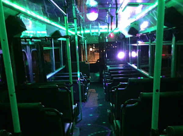 Jono's Party Bus - Buses & Coaches In Edensor Park