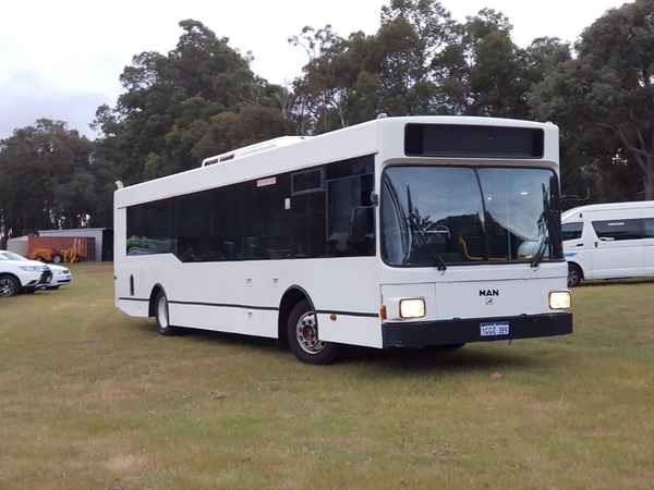 Party Bus Hire Perth - Buses & Coaches In Perth