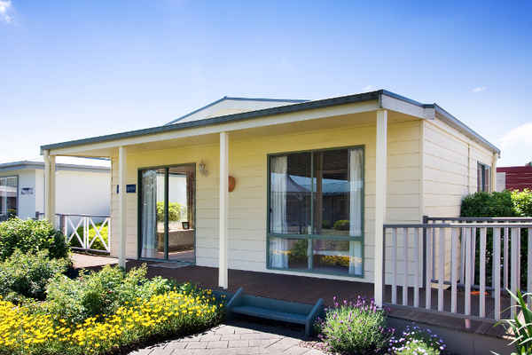 Premier Homes & Granny Flats - Building Construction In Bayswater North