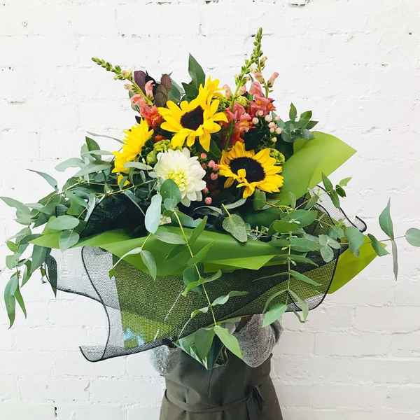 Amazing Graze Flowers - Florists In Essendon