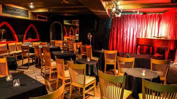 Happy Endings - Comedy Clubs In Potts Point