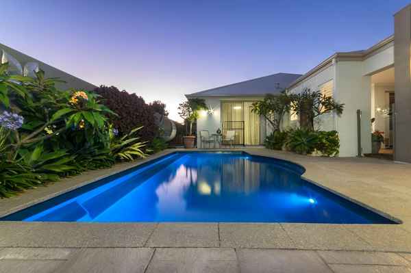 Riverina Pools - Swimming Pools In Bayswater