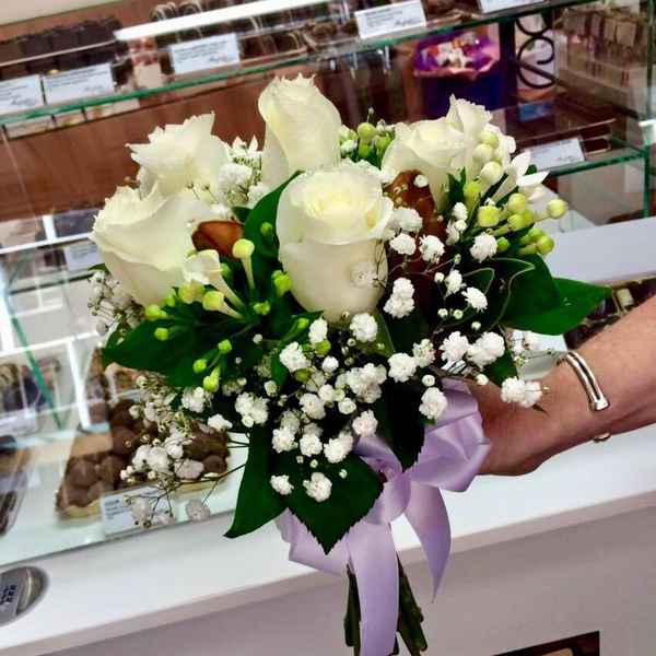 Flowers By Jane - Florists In Brisbane City