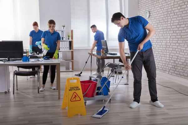 Commercial Clean Melbourne Group - Cleaning Services In Oakleigh East