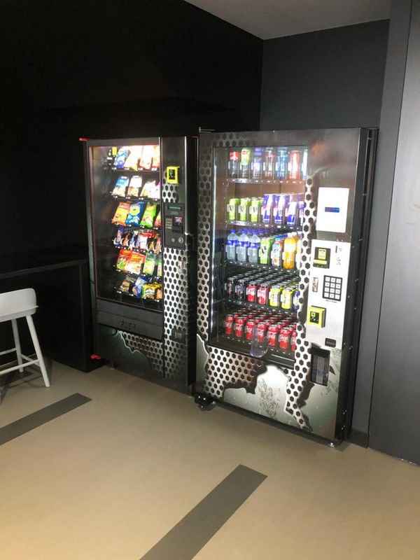 Service With A Smile Vending machines - Food & Drink In Chipping Norton