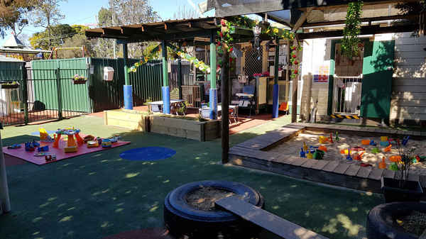 Little Angels Kindergarten Rosehill - Child Day Care & Babysitters In Rosehill