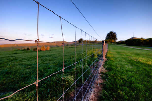 Direct Trades Supply - Fencing Construction In Maddington