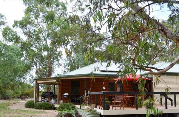 Marie - Hotels In Mclaren Vale