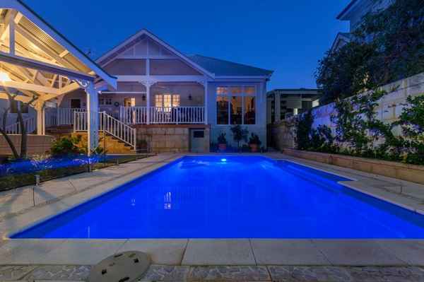 Riverina Pools - Swimming Pools In Bayswater