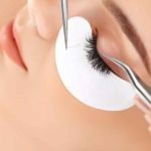 The Beauty & Brow Parlour - Beauty Salons In West Lakes