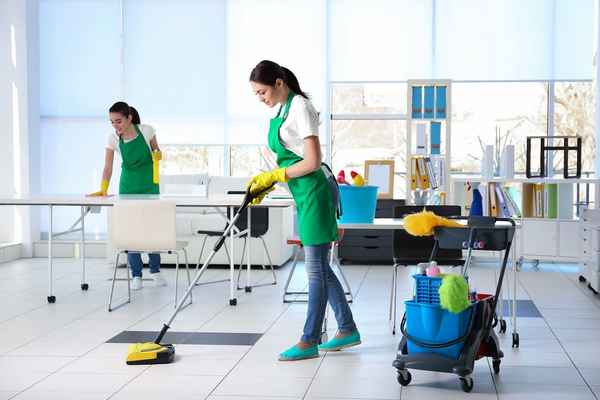 Commercial Clean Melbourne Group - Cleaning Services In Oakleigh East