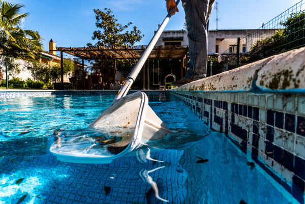 Mornington Pool Cleaning - Cleaning Services In Mornington