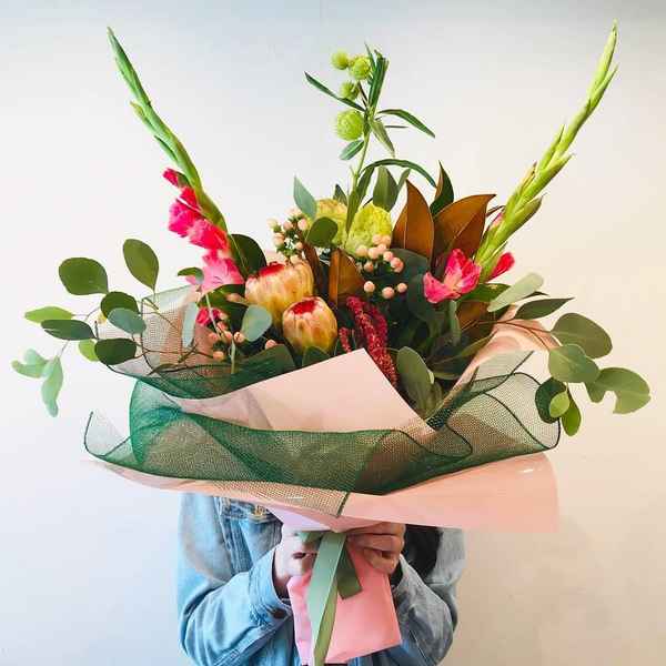 Amazing Graze Flowers - Florists In Essendon