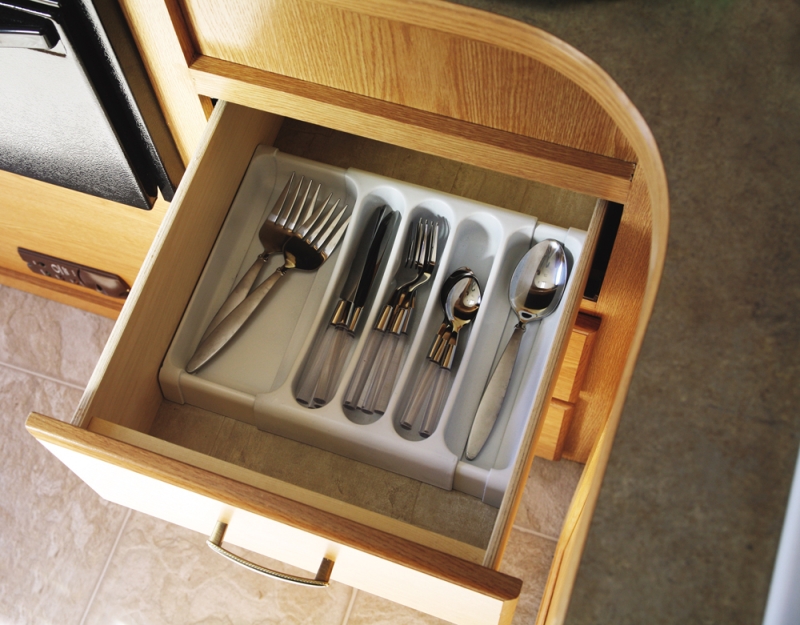 ADJUSTABLE CUTLERY TRAY - WHITE