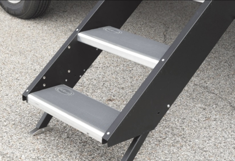 MORryde Bottom Step Wide Tread 23.5" x 7"