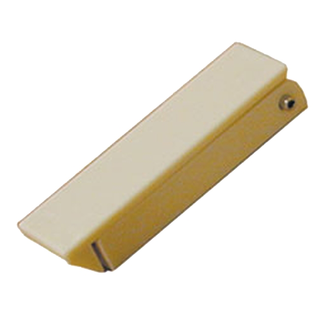 BAGGAGE DOOR CATCH- PLASTIC - COLONIAL WHITE